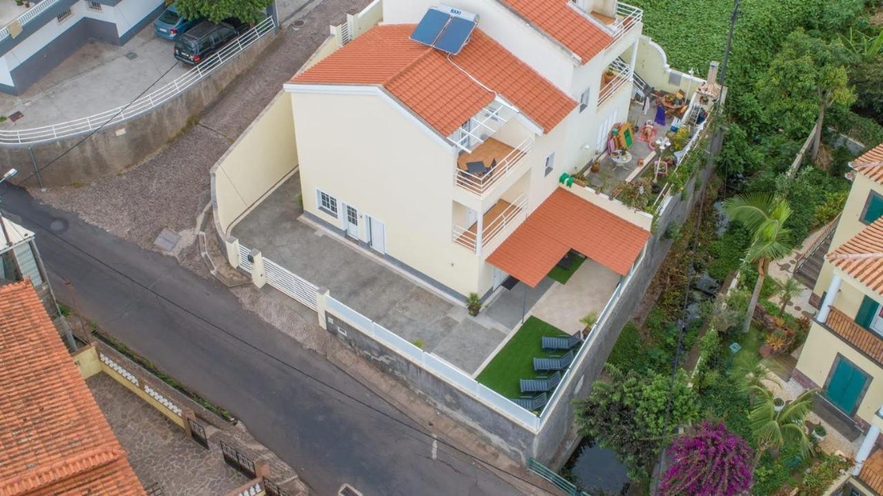 Flowers Island House 4 Canico  Exterior photo